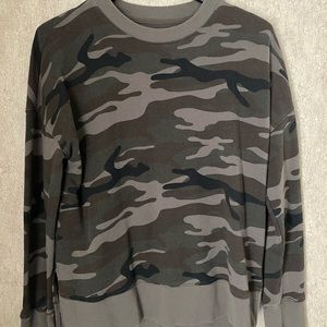 Time and Tru Sweatshirt